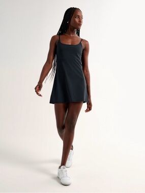 Abercrombie & Fitch Traveler Workout Dress
